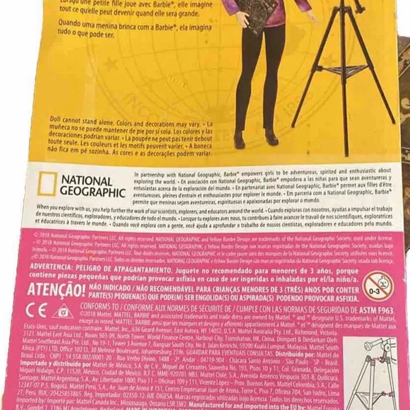 Barbie National Geographic Astrophysicist Doll New! Telescope & Star Map - Picture 2 of 3